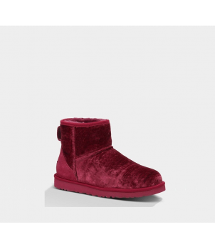 Classic Velvet Red 1003633